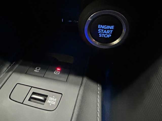 トヨタ ハリアー Z レザーパッケージ 道央・札幌 2020(令2)年 5.3万km ブラック 【2509049801】/４ＷＤ　/モデリスタエアロ　/ＪＢＬサプレミアムウンドシステム　/ディスプレイオーディオ　/ブラインドスポットモニター　/全方位カメラ　/前席エアシート　/革シート　/前席電動シート/デジタルインナーミラー　/純正２０インチアルミホイール/トヨタセーフティセンス/レーダークルーズ/電動リアゲート/LEDヘッドライト/ステアリングヒーター