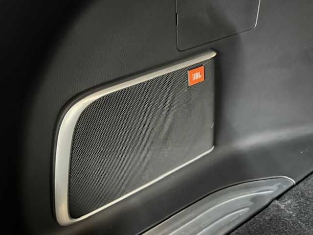 トヨタ ハリアー Z レザーパッケージ 道央・札幌 2020(令2)年 5.3万km ブラック 【2509049801】/４ＷＤ　/モデリスタエアロ　/ＪＢＬサプレミアムウンドシステム　/ディスプレイオーディオ　/ブラインドスポットモニター　/全方位カメラ　/前席エアシート　/革シート　/前席電動シート/デジタルインナーミラー　/純正２０インチアルミホイール/トヨタセーフティセンス/レーダークルーズ/電動リアゲート/LEDヘッドライト/ステアリングヒーター