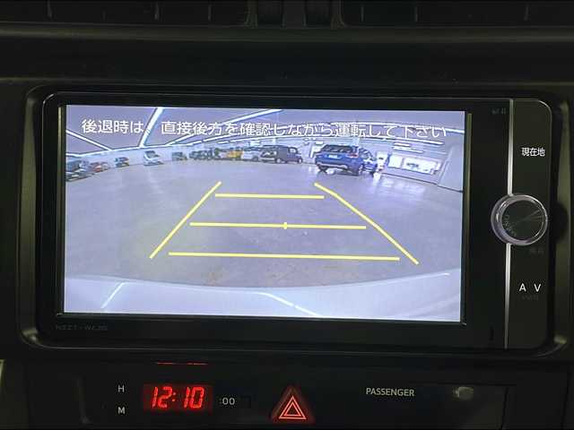 トヨタ ８６ GT リミテッド 長崎県 2012(平24)年 5.4万km サテンホワイトパール 純正ナビ（NSZT-W62G）/・フルセグ/・DVD/・Bluetooth/TRDエアロ/バックカメラ/パドルシフト/ハーフレザーシート/前席シートヒーター/HIDライト/フォグ/スポーツペダル/黒革ハンドル/バイザー/純正フロアマット/ETC/スマートキー/取説/保証書