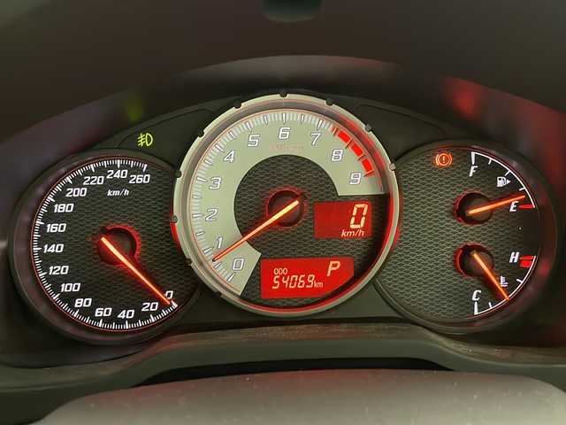 トヨタ ８６ GT リミテッド 長崎県 2012(平24)年 5.4万km サテンホワイトパール 純正ナビ（NSZT-W62G）/・フルセグ/・DVD/・Bluetooth/TRDエアロ/バックカメラ/パドルシフト/ハーフレザーシート/前席シートヒーター/HIDライト/フォグ/スポーツペダル/黒革ハンドル/バイザー/純正フロアマット/ETC/スマートキー/取説/保証書
