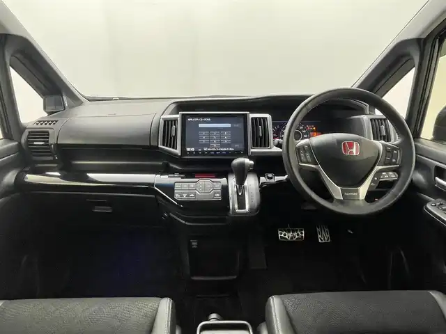ホンダ ステップワゴン スパーダ Z クールスピリット 群馬県 2014(平26)年 6.7万km プレミアムスパークルブラックパール 純正９インチナビ　純正フリップダウンモニター　バックカメラ　社外車高調　両側パワースライドドア　ビルトインETC　パドルシフト　社外テールランプ　アイドリングストップ　スマートキー　禁煙車