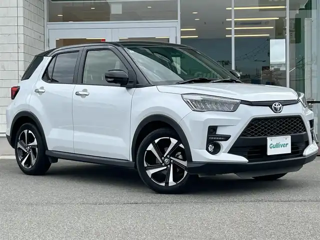 トヨタ ライズ Z 兵庫県 2022(令4)年 4.6万km ブラックマイカメタリック/シャイニングホワイトパール 純正9インチナビ/Bluetooth/フルセグ/シートヒーター/全方位カメラ/HDMI/USB/純正アルミホイール/ドライブレコーダー/レーンキープアシスト/パーキングアシスト/ビルトインETC/スマートキー