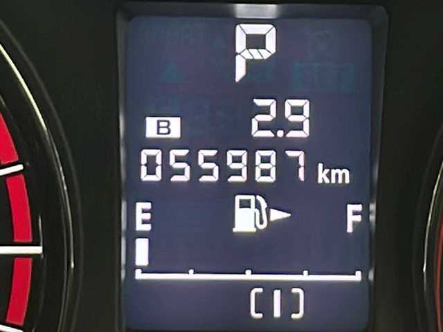 スバル フォレスター 2．0XT 秋田県 2013(平25)年 5.6万km クリスタルブラックシリカ ４WD/社外SDナビ(Bluetooth/CD/DVD/フルセグ)/ETC/前後ドライブレコーダー/前席シートヒーター/パドルシフト/サンルーフ/前席パワーシート/電動リアゲード/クルーズコントロール/ダウンヒルアシストコントロール/オートライト/純正AW/LEDヘッドライト/スマートキー/スペアキー