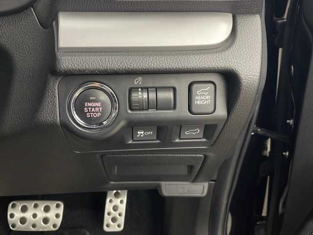 スバル フォレスター 2．0XT 秋田県 2013(平25)年 5.6万km クリスタルブラックシリカ ４WD/社外SDナビ(Bluetooth/CD/DVD/フルセグ)/ETC/前後ドライブレコーダー/前席シートヒーター/パドルシフト/サンルーフ/前席パワーシート/電動リアゲード/クルーズコントロール/ダウンヒルアシストコントロール/オートライト/純正AW/LEDヘッドライト/スマートキー/スペアキー
