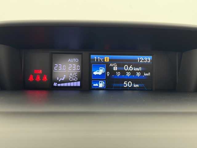 スバル フォレスター 2．0XT 秋田県 2013(平25)年 5.6万km クリスタルブラックシリカ ４WD/社外SDナビ(Bluetooth/CD/DVD/フルセグ)/ETC/前後ドライブレコーダー/前席シートヒーター/パドルシフト/サンルーフ/前席パワーシート/電動リアゲード/クルーズコントロール/ダウンヒルアシストコントロール/オートライト/純正AW/LEDヘッドライト/スマートキー/スペアキー