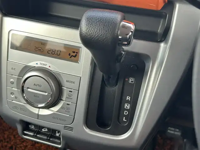 スズキ ハスラー X 道南・函館 2015(平27)年 3.9万km パッションオレンジマイカ/スペリアホワイト /社外メモリーナビ//フルセグTV//レーダーブレーキサポート//運転席シートヒーター//ヒルディセントコントロール//グリップコントロール//HIDヘッドライト//フォグランプ//アイドリングストップ//横滑り防止//スペアキー//取扱説明書//保証書