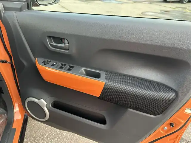 スズキ ハスラー X 道南・函館 2015(平27)年 3.9万km パッションオレンジマイカ/スペリアホワイト /社外メモリーナビ//フルセグTV//レーダーブレーキサポート//運転席シートヒーター//ヒルディセントコントロール//グリップコントロール//HIDヘッドライト//フォグランプ//アイドリングストップ//横滑り防止//スペアキー//取扱説明書//保証書