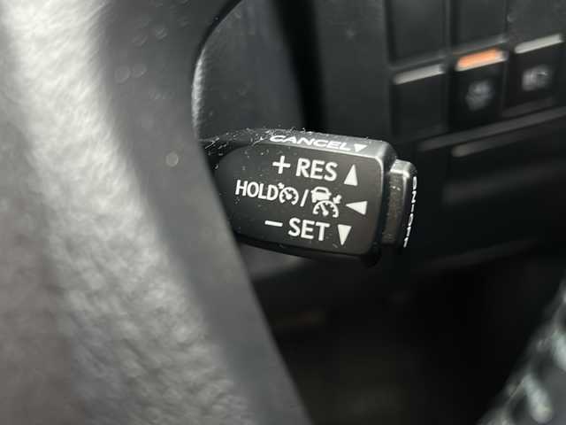 トヨタ アルファードハイブリット SR 道北・旭川 2020(令2)年 2.5万km ブラック /4WD//禁煙車//サンルーフ//純正ディスプレイオーディオ//CD/DVD/USB/BT//純正フリップダウンモニター//両側パワースライドドア//黒合皮シート//運転席メモリシート//パワーシート//シートヒーター＆エアシート//パワーバックドア//バックカメラ//トヨタセーフティセンス//PCS/LTA/ACC/BSM/RCTA/RSA/PKSB//クリアランスソナー//デジタルインナーミラー//オートハイビーム//オートライト//3眼LEDヘッドライト//フォグライト//前後ドライブレコーダー//ビルトインETC2.0//サンシェード//純正フロアマット//ドアバイザー//保証書//取説