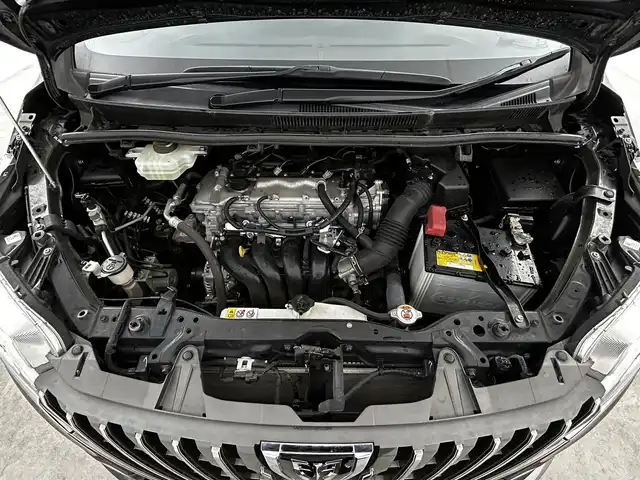 トヨタ エスクァイア Gi プレミアムパッケージ ブラックテーラード 大分県 2021(令3)年 5.4万km ブラック 純正9インチナビ/モデリスタエアロ/純正フリップダウンモニター12.1インチ/トヨタセーフティーセンス/両側パワースライドドア/ステアリングヒーター/シートヒーター（D＋N席）/MTモード付/純正フロアマット/純正アルミホイル15インチ/LEDヘッドライト/クルーズコントロール/バックカメラ/2.0ETC/ドアバイザー/オートマチックハイビーム