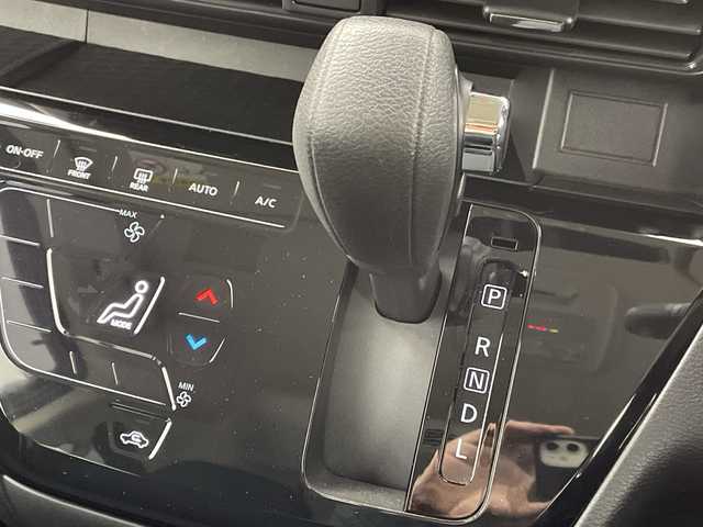 日産 ルークス ハイウェイスター X 群馬県 2023(令5)年 0.1万km アッシュブラウン/ソーダブルー 純正9インチディスプレイオーディオ アラウンドビューモニター アイドリングストップ 車線逸脱警報 エマージェンシーブレーキ 純正アルミホイール 禁煙車 純正フロアマット プッシュスタート 片側パワスラ