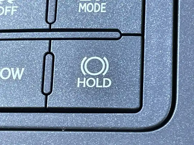 レクサス ＩＳ 300h Fスポーツ 山梨県 2021(令3)年 7.6万km ソニッククロム 純正10.3型ナビ/フルセグTV/バックモニター/ビルトインETC2.0/クルーズコントロール/セーフティシステムプラス/・リクラッシュセーフティ/・レーントレーシングアシスト/・オートマチックハイビーム/・ロードサインアシスト/・ドライバー異常時対応システム/ブラインドスポットモニター/パーキングサポートブレーキ/LEDヘッドランプ/オートライト/オートハイビーム/ディンプル革巻きステアリング/ステアリングヒーター/パドルシフト/レッド合皮スポーツシート/前席パワーシート/シートヒーター/純正19インチアルミホイール/スマートエントリー/スタートシステム/禁煙車