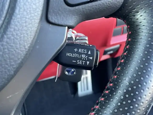 レクサス ＩＳ 300h Fスポーツ 山梨県 2021(令3)年 7.6万km ソニッククロム 純正10.3型ナビ/フルセグTV/バックモニター/ビルトインETC2.0/クルーズコントロール/セーフティシステムプラス/・リクラッシュセーフティ/・レーントレーシングアシスト/・オートマチックハイビーム/・ロードサインアシスト/・ドライバー異常時対応システム/ブラインドスポットモニター/パーキングサポートブレーキ/LEDヘッドランプ/オートライト/オートハイビーム/ディンプル革巻きステアリング/ステアリングヒーター/パドルシフト/レッド合皮スポーツシート/前席パワーシート/シートヒーター/純正19インチアルミホイール/スマートエントリー/スタートシステム/禁煙車