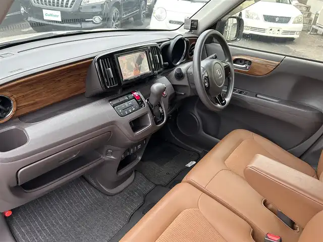 ホンダ Ｎ ＯＮＥ セレクト 長崎県 2019(平31)年 4.6万km プレミアムアイボリーパールⅡ 社外SDナビ/・AM/FM/CD/DVD/BT/フルセグTV/バックカメラ/ステアリングスイッチ/前席シートヒーター/ビルトインETC/電動格納ウィンカーミラー/ライトレベライザー/フロアマット/ドアバイザー/保証書/取扱説明書/スペアキー