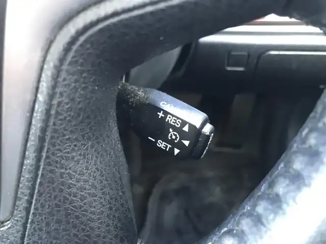 トヨタ クラウン ロイヤル ロイヤルサルーン 栃木県 2013(平25)年 14.2万km ブラック (株)IDOMが運営する【じしゃロン小山店】の自社ローン対象車両になります。こちらは現金ご利用時の価格です。/自社ローンご希望の方は別途その旨お申付け下さい。//禁煙車/純正フルセグナビ/（CD/DVD/AM/FMラジオ）/(Bluetooth)/スマートキー/プッシュスタート/バックカメラ/ＥＴＣ/クルーズコントロール/パワーシート/ステアリングリモコン/電動格納ドアミラー/パワーウインドウ/オートライト/防眩ミラー