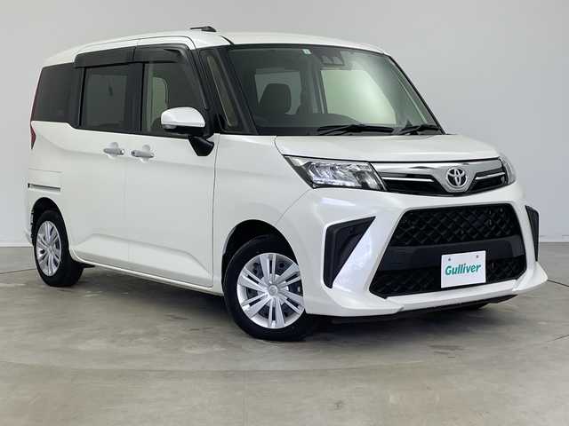 トヨタ ルーミー G 新潟県 2023(令5)年 2万km パールホワイトⅢ 純正ディスプレイオーディオ/全方位カメラ/スマートアシスト/　・衝突軽減ブレーキ/　・先行車発信お知らせ/　・車線逸脱警報/　・標識認識/　・ふらつき警報/前後ドライブレコーダー/ビルトインETC/両側パワースライドドア/コーナーセンサー/オートライト/オートハイビーム/LEDヘッドライト/アイドリングストップ/プッシュスタート/前席シートヒーター/オートドアミラー/純正フロアマット/純正ドアバイザー/スペアキー×1