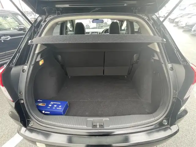 ホンダ ヴェゼル ハイブリッド Z 熊本県 2014(平26)年 10.8万km クリスタルブラックパール (株)IDOMが運営する【じしゃロン熊本店】の自社ローン専用車両になります。こちらは現金またはオートローンご利用時の価格です。自社ローンご希望の方は別途その旨お申付け下さい　/社外ナビ/バックカメラ/フルセグテレビ/DVD/CD/Bluetooth接続/ETC/ハーフレザーシート/シートヒーター/クルーズコントロール/LEDヘッドライト/オートライト/スマートキー/純正アルミホイール