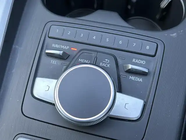 アウディ Ａ５ SB2．0TFSI Q スポーツ 道東・釧路十勝 2018(平30)年 2.8万km ミトスブラックメタリック アシスタンスパッケージ/Sラインパッケージ/アダプティブクルーズコントロール/ハーフレザー/シートヒーター(前席)/パワーシート(前席)/バーチャルコックピット/パワーバックドア/360°カメラ/ドライブレコーダー(前後)/純正メモリナビ/TV/BT/CD/パドルシフト/純正18インチAW/キセノンヘッドライト/オートライト/リアフォグライト/純正フロアマット/ETC