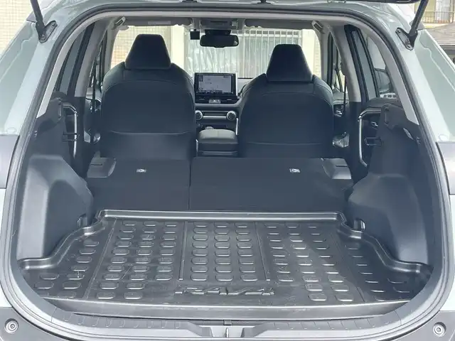 トヨタ ＲＡＶ４ アドベンチャー 山口県 2020(令2)年 3.2万km アッシュグレーメタリック/アーバンカーキ 4WD/9型SDナビ フルセグTV CD DVD BT/バックカメラ/ビルトイン ETC/スマートキー 2個/19インチ アルミホイール/コーナーセンサー/黒レザーシート/パワーシート/衝突被害軽減ブレーキ/レーンアシスト/レーダークルーズコントロール/オートマチックハイビーム/LEDオートヘッドライト/フォグライト/ドラレコ/ステアリングリモコン/W サイド カーテン ニー エアバッグ/保証書 取説 ナビ取説/禁煙車