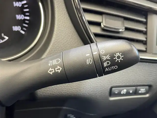 日産 エクストレイル 20Xi 岩手県 2019(平31)年 6.4万km ギャラクシーゴールド ４WD/プロパイロット/クルーズコントロール/レーンアシスト/全方位カメラ/シートヒーター/寒冷地仕様/エマージェンシーブレーキ/４X４-i/パワーバックドア/コーナーセンサー/横滑り防止装置/アイドリングストップ/純正ナビ（Bluetooth CD DVD Blu-ray　USB フルセグ）/LEDヘッドライト/オートハイビーム/ダウンヒルアシスト/オートホールドブレーキ/ステアリングスイッチ/ドライブレコーダー/ETC/インテリジェントルームミラー/純正１８インチアルミホイール