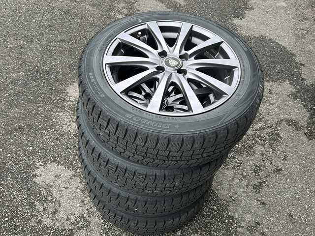 ホンダ シャトル ハイブリッド Z ホンダセンシング 石川県 2019(令1)年 4.5万km クリスタルブラックパール 冬タイヤ車載　/4WD/社外ナビ（AVIC-RL710）/【AM/FM/CD/DBVD/Bluetooth Audio/フルセグ】　/前方ドラレコ（CS-21F）　/バックカメラ　/ビルドインＥＴＣ　/前席シートヒーター　/ホンダセンシング　/・衝突軽減ブレーキ/・誤発進抑制機能/・レーンキープアシスト/・標識認識機能/・オートハイビーム/コンフォートビューパッケージ　/・ヒーテッドドアミラー/・熱線入りフロントウィンドウ