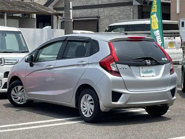 ホンダ フィット 13G Fパッケージ 大分県 2014(平26)年 12.6万km アラバスターシルバーメタリック ワンオーナー/純正メモリナビ VXM-145VSi/【ワンセグ/CD/BTオーディオ】/バックカメラ/フォグランプ/ヘッドライトレベライザー/ステアリングリモコン/チルトステアリング/運転席シートリフター/横滑り防止装置/エンジンプッシュスタート/アイドリングストップ/ウインカーミラー/リアプライバシーガラス/ドアバイザー/フロアマット/電動格納ミラー/Wエアバッグ/ABS/スマートキー×2/保証書/車両取説
