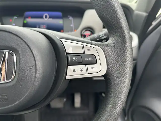 ホンダ フィット e:HEVクロスター 滋賀県 2020(令2)年 4.3万km ルナシルバーM 純正8型ナビ/CD/DVD/Bluetooth/フルセグTV/バックカメラ/ホンダセンシング/レーダークルーズコントロール/レーンキープアシスト/ETC/レザー調シートカバー/ステアリングスイッチ/前後ドラレコ/LEDヘッドライト/オートライト/前後ドラレコ/電動パーキング/ブレーキホールド/純正アルミホイール
