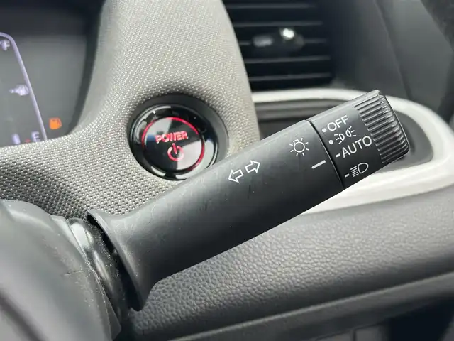 ホンダ フィット e:HEVクロスター 滋賀県 2020(令2)年 4.3万km ルナシルバーM 純正8型ナビ/CD/DVD/Bluetooth/フルセグTV/バックカメラ/ホンダセンシング/レーダークルーズコントロール/レーンキープアシスト/ETC/レザー調シートカバー/ステアリングスイッチ/前後ドラレコ/LEDヘッドライト/オートライト/前後ドラレコ/電動パーキング/ブレーキホールド/純正アルミホイール