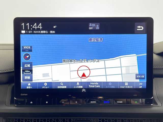 ホンダ ステップワゴン スパーダ eHEV 鹿児島県 2025(令7)年 0.1万km未満 クリスタルブラックパール 登録済み未使用車　/禁煙車　/ホンダセンシング　/・衝突軽減ブレーキ（CMBS）/・誤発進抑制機能/・後方誤発進抑制機能/・近距離衝突軽減ブレーキ/・歩行者事故低減ステアリング/・路外逸脱抑制機能/・渋滞追従機能付アダプティブクルーズコントロール/・車線維持支援システム（LKAS）/・トラフィックジャムアシスト（渋滞運転支援機能）/・先行車発進お知らせ機能/・標識認識機能/・オートハイビーム/・アダプティブドライビングビーム/純正１１．４型ナビ　/１５．６型フリップダウンモニター　/オートライト/ブラインドスポットモニター/オットマン/前席シートヒーター/全列USBチャージャー/パワーテールゲート/スペアキー1本