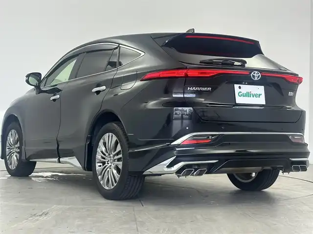 トヨタ ハリアー ハイブリッド Z レザーパッケージ 愛知県 2020(令2)年 5.7万km プレシャスブラックパール モデリスタエアロパーツセット　グランブレイズスタイル　　/　　・フロントスポイラー（LED付）/　　・サイドスカート/　　・リヤスタイリングキット/純正リアスポイラー/サイドバイザー/JBLサウンドシステム/　　・JBL専用9スピーカー/　　・JBL専用アンプ/スカッフイルミネーション/純正フロアマット（エクセレントタイプ）/純正ラゲージトレイ/HUD/ビルトインETC/純正ディスプレイオーディオ（コネクテッドナビ対応）/デジタルインナーミラー（前後方録画機能付）/ステアリングリモコン/ステアリングヒーター/ワイヤレス充電器/パノラミックビューモニター/前席パワーシート/前席ベンチレーション/パワーシート/シートメモリー/パノラマルーフ/パワーバックドア/トヨタセーフティセンス/　　・プリクラッシュセーフティ/　　・レーンディバーチャーアラート/　　・レーダークルーズコントロール/　　・オートマチックハイビーム/　　・ロードサインアシスト/LEDヘッドライト/フォグランプ/スマートキー