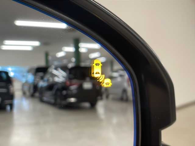 ホンダ ヴェゼル ハイブリッド e:HEV Z 熊本県 2024(令6)年 1.2万km ミッドナイトブルービームM 純正ナビ/（フルセグ/Bluetooth/CD/DVD/SD）/ダウンヒルアシストコントロール/衝突軽減ブレーキ/レーンキープアシスト/アダプティブクルーズコントロール/ブラインドスポットモニター/パワーバックドア/ハーフレザーシート/シートヒーター/ステアリングヒーター/ETC/バックカメラ/スマートキー/プッシュスタート/LEDヘッドライト