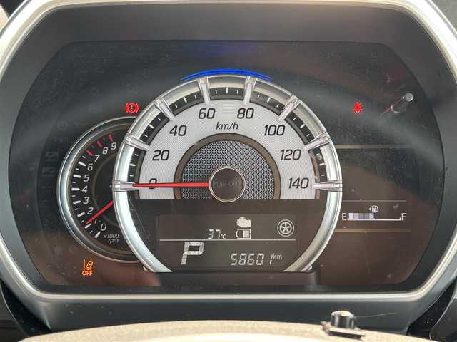 スズキ スペーシア カスタム HYBRID XS ターボ 佐賀県 2020(令2)年 5.9万km ピュアホワイトパール/ブラック2トーン デュアルセンサーブレーキサポート/リアセンサー/レーダークルーズコントロール/純正8インチSDナビ/・全方位モニター/・フルセグTV/BT/CD/DVD/両側パワースライドドア/純正15インチAW/LEDヘッドライト/オートライト/フォグランプ/ハーフレザーシート（合皮）/シートヒーター/革巻きステアリング/パドルシフト/ETC/リアサーキュレーター/リアサンシェード/リアシートテーブル/電動格納ミラー/フロアマット/ドアバイザー/エアバックW/サイド/カーテン