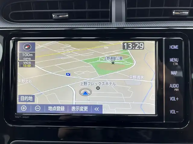 トヨタ アクア G GRスポーツ 三重県 2019(平31)年 5.4万km ホワイトパールクリスタルシャイン 純正ナビ（Bluetooth/AM/FM/DISC/地デジTV/SD）/ナビレディパッケージ/バックカメラ/ドライブレコーダー(前)/ETC/セーフティセンス（歩行者検知機能付プリクラッシュセーフティシステム/レーンディパーチャーアラート/オートマチックハイビーム）/クルーズコントロール/165/50R16タイヤ/１６インチ5本ツインスポークアルミホイール/専用サスペンション/ダークスモーク加飾LEDヘッドランプ/オートライト/専用剛性アップパーツ（スポット溶接追加/リアバンパーリインフォース）/ボディ同色サイドシルスポイラー/ボディ同色リアスポイラー/リアエアロバンパー/「ＧＲ SPORT」エンブレム（フロント/フロントフェンダー/リア）/ブラック合皮/ブランノーブコンビスポーツシート（「GR」エンブレム）/アームレスト付センターコンソールボックス/スマートエントリー/スタートシステム(「GR」ロゴ入ブラックスイッチ)/開口部4角形メッキ横バー付無塗装ハニカムメッシュフロントエアロバンパー/LEDフロントフォグランプ