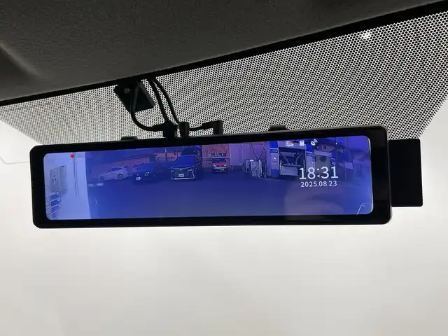 トヨタ アクア G G’s 栃木県 2015(平27)年 5.9万km ライムホワイトパールクリスタルシャイン 純正ナビ/(Bluetooth/CD/DVD/フルセグTV/MSV/SD)/ミラー型ドラレコ/バックカメラ/ETC/ハーフレザーシート/オートライト/LEDヘッドライト/横滑り防止装置/フォグランプ/スマートキー/プッシュスタート/アイドリングストップ/ステアリングスイッチ/ウィンカーミラー/電動格納ミラー/純正17インチアルミホイール/純正フロアマット/デイライト/ドアバイザー