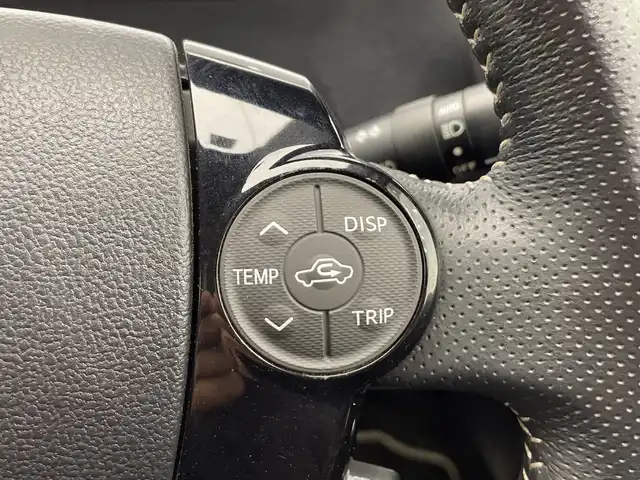 トヨタ アクア G G’s 栃木県 2015(平27)年 5.9万km ライムホワイトパールクリスタルシャイン 純正ナビ/(Bluetooth/CD/DVD/フルセグTV/MSV/SD)/ミラー型ドラレコ/バックカメラ/ETC/ハーフレザーシート/オートライト/LEDヘッドライト/横滑り防止装置/フォグランプ/スマートキー/プッシュスタート/アイドリングストップ/ステアリングスイッチ/ウィンカーミラー/電動格納ミラー/純正17インチアルミホイール/純正フロアマット/デイライト/ドアバイザー