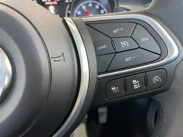 フィアット フィアット ５００Ｘ グランビスタ 静岡県 2021(令3)年 1.9万km 青Ｍ ディスプレイオーディオ/サンルーフ/衝突軽減ブレーキ/アクティブクルーズコントロール/レーンアシスト/ブラインドスポットアシスト/コーナーセンサー/バックカメラ/レザーシート/パワーシート/シートヒーター/LEDヘッドライト/前後ドライブレコーダー/ETC