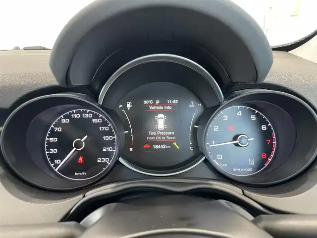 フィアット フィアット ５００Ｘ グランビスタ 静岡県 2021(令3)年 1.9万km 青Ｍ ディスプレイオーディオ/サンルーフ/衝突軽減ブレーキ/アクティブクルーズコントロール/レーンアシスト/ブラインドスポットアシスト/コーナーセンサー/バックカメラ/レザーシート/パワーシート/シートヒーター/LEDヘッドライト/前後ドライブレコーダー/ETC