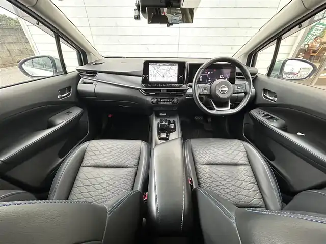 日産 ノート オーテック Xオーバー FOUR +アクティブ 埼玉県 2023(令5)年 2.3万km ピュアホワイトパール 登録時22341km/ワンオーナー/4WD/日産コネクトナビ(AM/FM/BT/フルセグTV)/B・F・S・全方位カメラ/純正ドライブレコーダー（前）/クルーズコントロール追従有/BSM/プロパイロット/前後コーナーセンサー/置くだけ充電/ビルトインETC2.0/純正フロアマット/純正ドアバイザー/ルーフレール/ＡＵＴＥＣＨ専用インテリア/専用ブラックレザレットシート/専用ブラック本革巻ステアリング/前席シートヒーター/ステアリングヒーター/ステアリングスイッチ/AUTECH16インチAW/純正ＬＥＤヘッドライト/フォグランプ/オートライト/トノカバー/横滑り防止装置/プッシュスタート/スマートキー/スペアキー1本/車両/ナビ取扱説明書/保証書