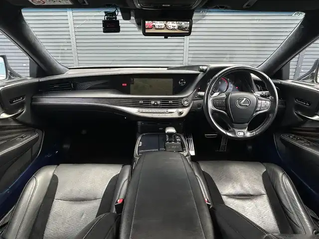 レクサス ＬＳ 500 Fスポーツ 茨城県 2018(平30)年 5.6万km ホワイトノーヴァガラスフレーク サンル-フ /マクレビ /HUD /サラウンドビューモニター /黒革 /シートヒーター /ベンチレーション /M付パワーシート /デジタルインナーミラー /レクサスSFT /ACC /LKA /BSM /RCTA /パワートランク /三眼LED /ナビ /12セグ /BT/USB/DVD /パークセンサー /ETC2.0 /禁煙車