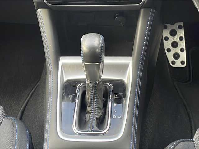 スバル レヴォーグ 1．6GT－S アイサイト 熊本県 2014(平26)年 11.7万km クリスタルホワイトP (株)IDOMが運営する【じしゃロン熊本店】の自社ローン専用車両になりますこちらは現金またはオートローンご利用時の価格です。自社ローンご希望の方は別途その旨お申付け下さい/社外ナビ（ＣＤ　ＳＤ　フルセグ）/ＥＴＣ　/アイドリングストップ/レーンキープアシスト/衝突被害軽減システム/前席パワーシート/クルーズコントロール/プッシュスタート/純正フロアマット/ＬＥＤヘッドライト