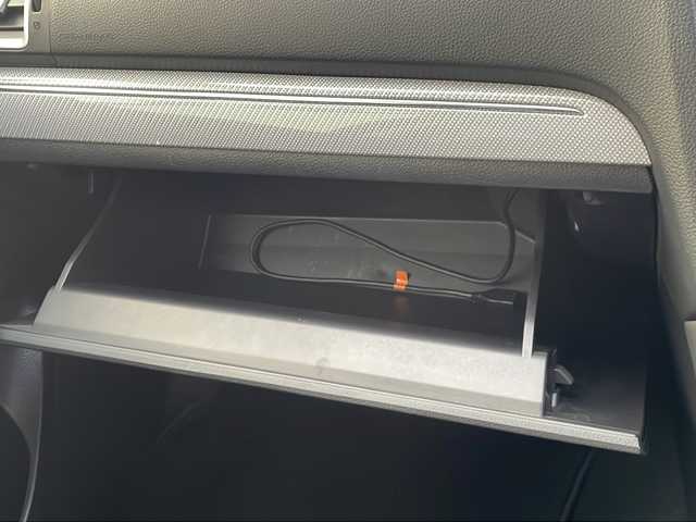 スバル レヴォーグ 1．6GT－S アイサイト 熊本県 2014(平26)年 11.7万km クリスタルホワイトP (株)IDOMが運営する【じしゃロン熊本店】の自社ローン専用車両になりますこちらは現金またはオートローンご利用時の価格です。自社ローンご希望の方は別途その旨お申付け下さい/社外ナビ（ＣＤ　ＳＤ　フルセグ）/ＥＴＣ　/アイドリングストップ/レーンキープアシスト/衝突被害軽減システム/前席パワーシート/クルーズコントロール/プッシュスタート/純正フロアマット/ＬＥＤヘッドライト