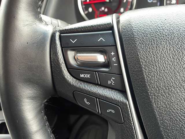 トヨタ アルファード S Cパッケージ 新潟県 2019(平31)年 5.6万km ホワイトパールクリスタルシャイン ４WD/モデリスタエアロ（フロント、リア）/ALPINE11インチナビ/（BT／AM/ FM／DVD）/バックカメラ/フルセグTV/フリップダウンモニター/ブラインドスポットモニター/衝突軽減ブレーキ/レーダークルーズコントロール/ステアリングヒーター/ステアリングスイッチ/パワーシート（運転席＋助手席）/シートヒーター（運転席＋助手席）/エアシート（運転席＋助手席）/電動リアゲート/LEDヘッドライト/フォグライト/ETC２．０/ドライブレコーダー/スペアキー/保証書/取扱説明書