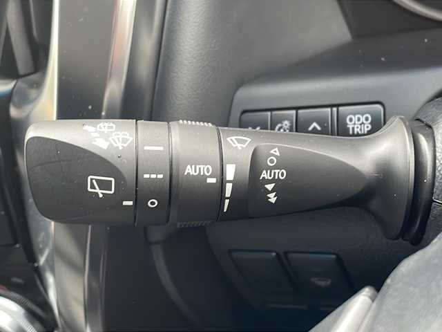 トヨタ アルファード S Cパッケージ 新潟県 2019(平31)年 5.6万km ホワイトパールクリスタルシャイン ４WD/モデリスタエアロ（フロント、リア）/ALPINE11インチナビ/（BT／AM/ FM／DVD）/バックカメラ/フルセグTV/フリップダウンモニター/ブラインドスポットモニター/衝突軽減ブレーキ/レーダークルーズコントロール/ステアリングヒーター/ステアリングスイッチ/パワーシート（運転席＋助手席）/シートヒーター（運転席＋助手席）/エアシート（運転席＋助手席）/電動リアゲート/LEDヘッドライト/フォグライト/ETC２．０/ドライブレコーダー/スペアキー/保証書/取扱説明書