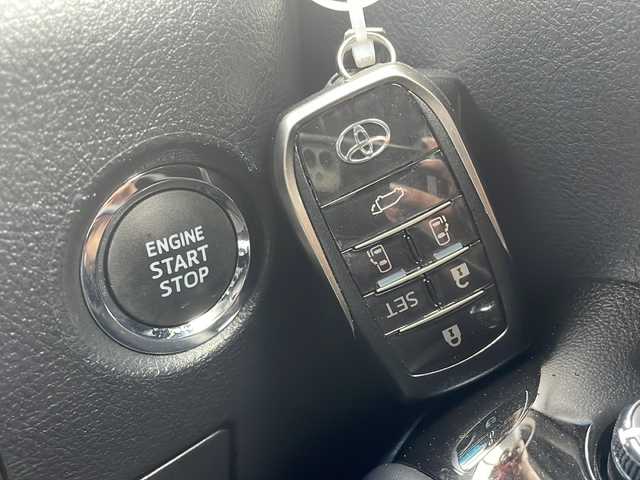 トヨタ アルファード S Cパッケージ 新潟県 2019(平31)年 5.6万km ホワイトパールクリスタルシャイン ４WD/モデリスタエアロ（フロント、リア）/ALPINE11インチナビ/（BT／AM/ FM／DVD）/バックカメラ/フルセグTV/フリップダウンモニター/ブラインドスポットモニター/衝突軽減ブレーキ/レーダークルーズコントロール/ステアリングヒーター/ステアリングスイッチ/パワーシート（運転席＋助手席）/シートヒーター（運転席＋助手席）/エアシート（運転席＋助手席）/電動リアゲート/LEDヘッドライト/フォグライト/ETC２．０/ドライブレコーダー/スペアキー/保証書/取扱説明書