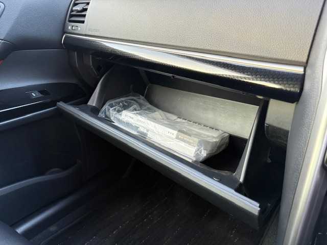 トヨタ マークＸ 250RDS 大阪府 2020(令2)年 6.4万km プレシャスブラックパール ナビ　/地デジ　/Ｂｌｕｅｔｏｏｔｈ　/バックカメラ　/レザー調シートカバー　/シートヒーター　/レーダークルーズコントロール　/前後ドラレコ　/パワーシート　/前後コーナーセンサー　/ビルトインＥＴＣ　/マット　/バイザー