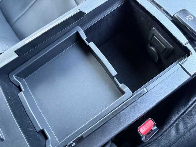 トヨタ マークＸ 250RDS 大阪府 2020(令2)年 6.4万km プレシャスブラックパール ナビ　/地デジ　/Ｂｌｕｅｔｏｏｔｈ　/バックカメラ　/レザー調シートカバー　/シートヒーター　/レーダークルーズコントロール　/前後ドラレコ　/パワーシート　/前後コーナーセンサー　/ビルトインＥＴＣ　/マット　/バイザー