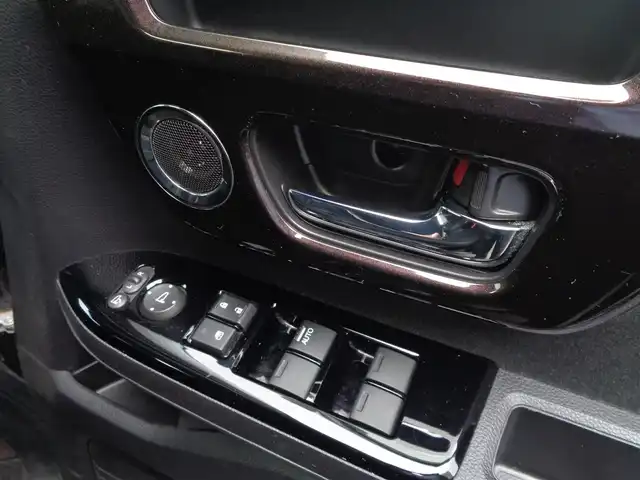 ホンダ Ｎ ＢＯＸ カスタム G L ホンダセンシング 鹿児島県 2020(令2)年 9.8万km クリスタルブラックパール ワンオーナー/車検令和9年3月まで/取説、ナビ取説、保証書あり/純正Gathersナビ(VXM-214VFi)/バックカメラ、フルセグTV、DVD/ブルートゥースオーディオ、SD音録/ホンダセンシング/レーダークルーズコントロール/前席左右シートヒーター/LEDヘッドライト/LEDフォグライト/左側パワースライドドア/ビルトインETC/サイドカーテンエアバッグ/プッシュスタート/スマートキー2個あり