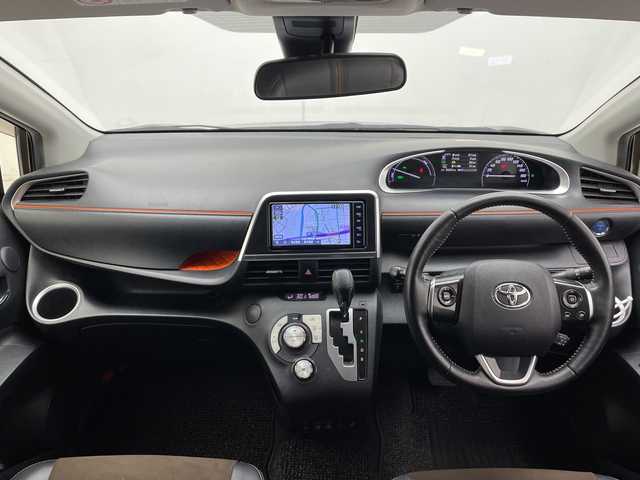 トヨタ シエンタ ハイブリッド G クエロ 千葉県 2020(令2)年 5.6万km ヴィンテージブラウンパールクリスタルシャイン 純正SDナビ/フルセグTV/Bluetooth/CD/DVD/バックカメラ/全方位カメラ/ETC/ISOFIX/ステアリングリモコン/ステアリングヒーター/ハーフレザーシート/シートヒーター/LEDヘッドライト