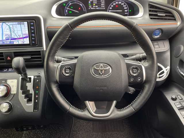 トヨタ シエンタ ハイブリッド G クエロ 千葉県 2020(令2)年 5.6万km ヴィンテージブラウンパールクリスタルシャイン 純正SDナビ/フルセグTV/Bluetooth/CD/DVD/バックカメラ/全方位カメラ/ETC/ISOFIX/ステアリングリモコン/ステアリングヒーター/ハーフレザーシート/シートヒーター/LEDヘッドライト