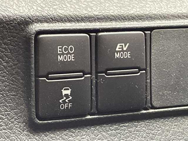 トヨタ シエンタ ハイブリッド G クエロ 千葉県 2020(令2)年 5.6万km ヴィンテージブラウンパールクリスタルシャイン 純正SDナビ/フルセグTV/Bluetooth/CD/DVD/バックカメラ/全方位カメラ/ETC/ISOFIX/ステアリングリモコン/ステアリングヒーター/ハーフレザーシート/シートヒーター/LEDヘッドライト