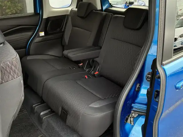 スズキ ソリオ バンディット HV MV 愛知県 2022(令4)年 0.9万km スピーディーブルーM ワンオーナー　/純正１０型ナビ　/・フルセグＴＶ　/・Ｂｌｕｅｔｏｏｔｈ　/・CD/DVD/片側パワスラ　/シートヒーター(D/N)/ヘッドアップディスプレイ　/レーダークルーズ　/車線逸脱警報　/前後ドラレコ　/純正フロアマット　/純正ＡＷ　/フォグランプ　/保証書　/取扱説明書